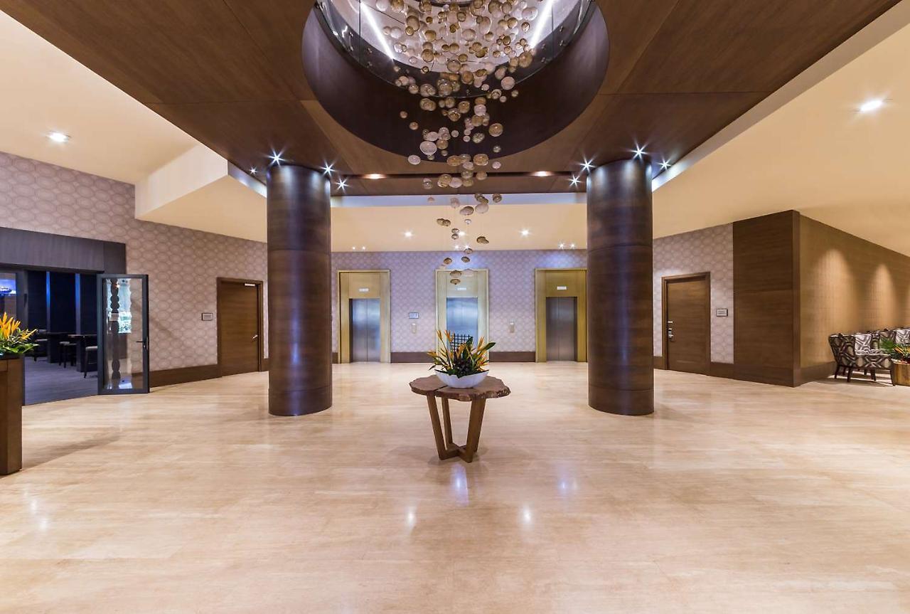 เรดิสัน คอลเลคชั่น โฮเทล บามาโก Hotel ภายนอก รูปภาพ