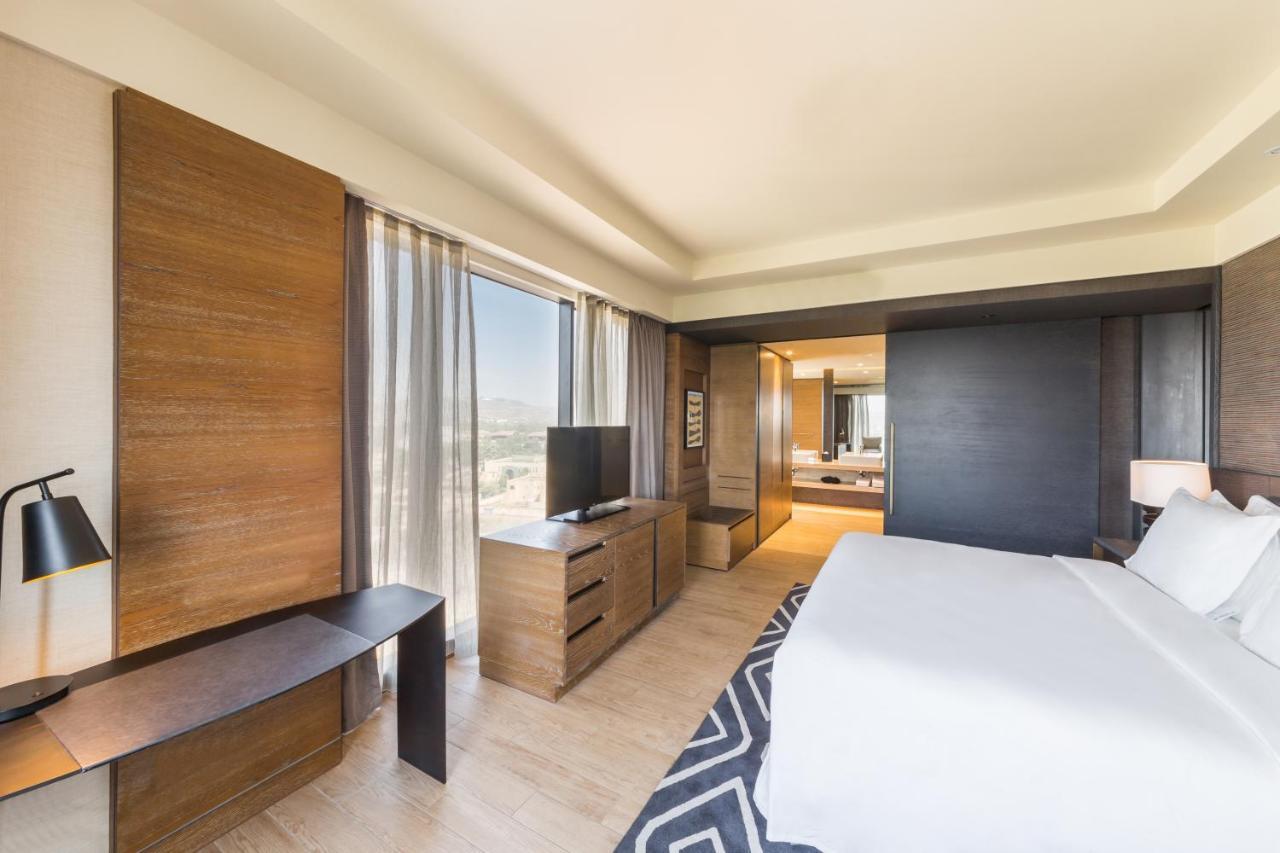 เรดิสัน คอลเลคชั่น โฮเทล บามาโก Hotel ภายนอก รูปภาพ